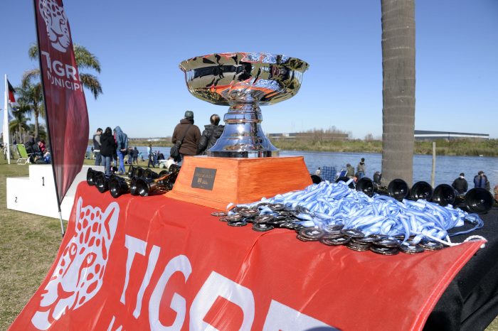 Realizan la premiación de la Regata Zárate-Tigre