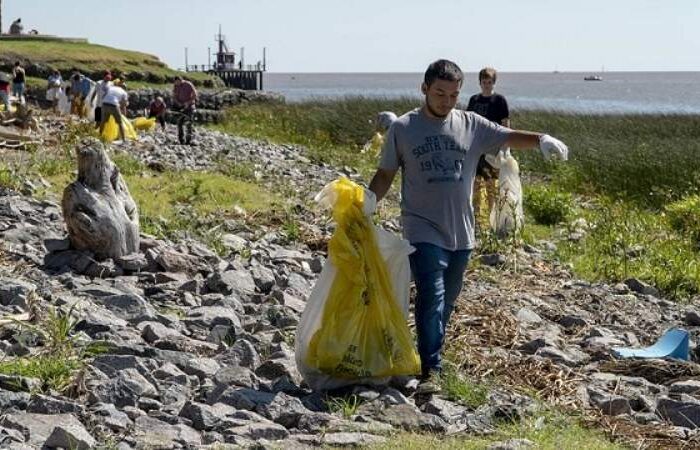Vuelven a San Isidro las jornadas de limpieza en la costa