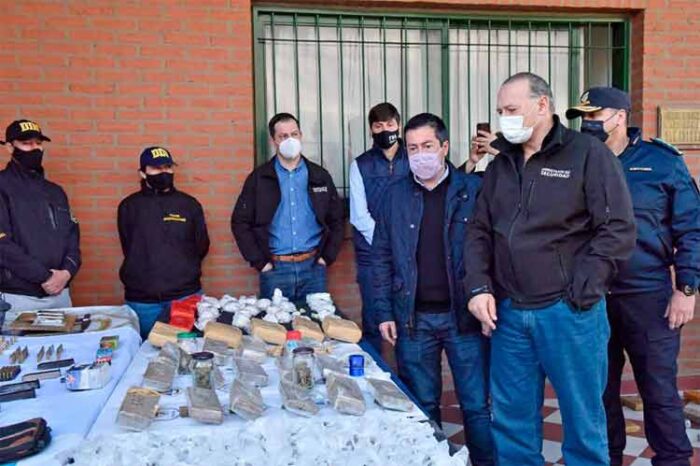 Secuestran más de 230 kilos de drogas en allanamientos en Malvinas Argentina y San Isidro